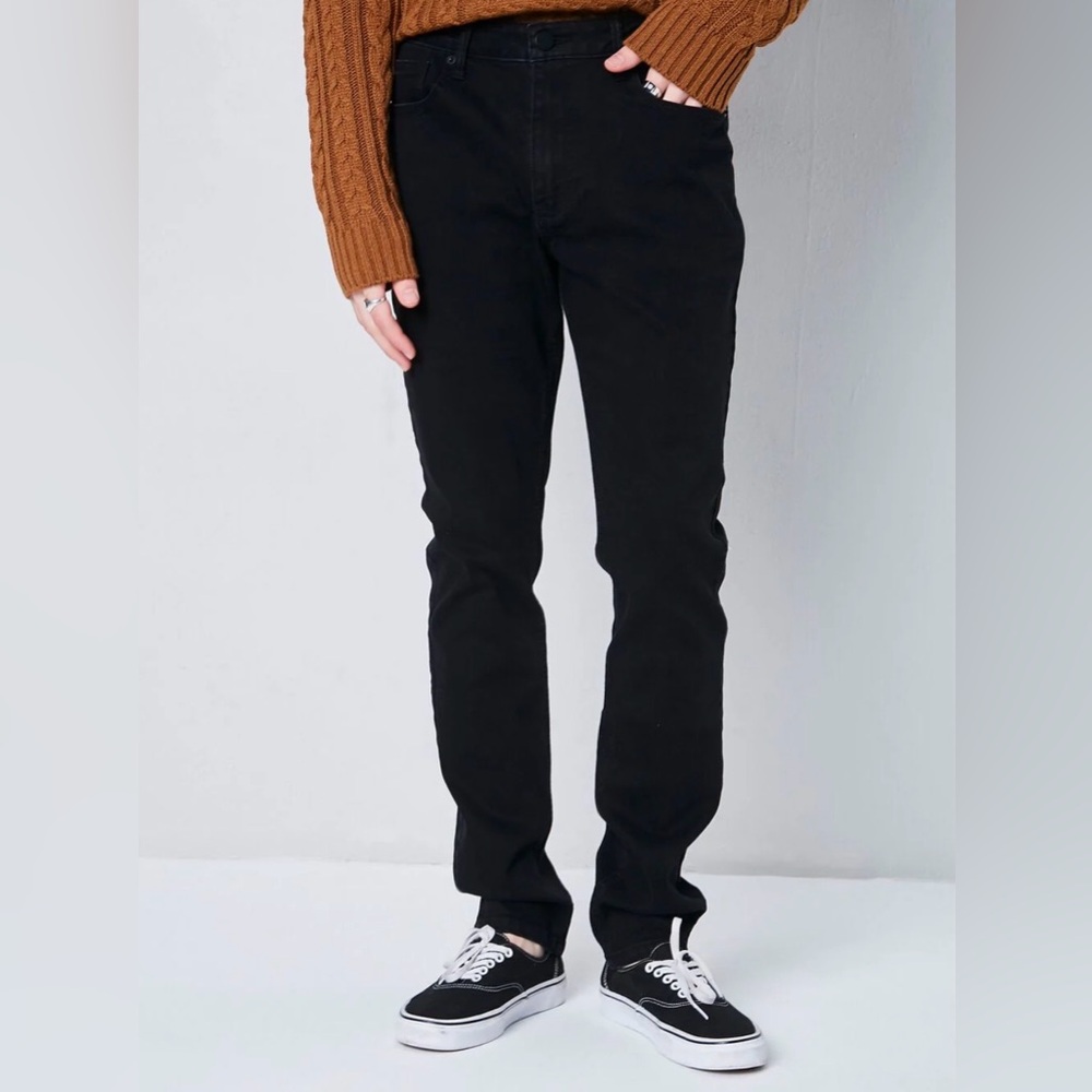 Forever 21 Men's Slim Black Jeans NWT